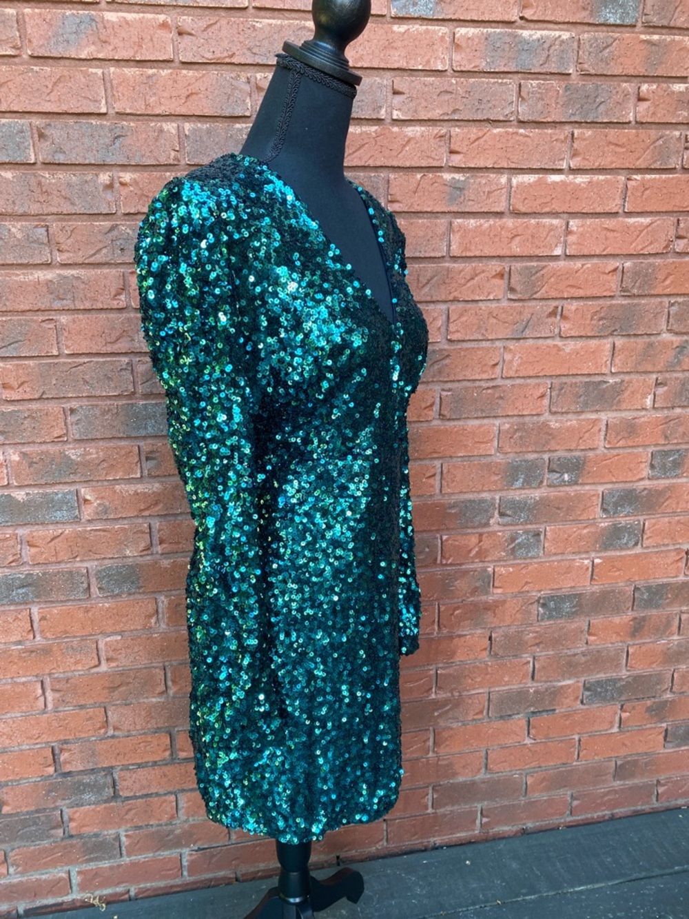 Lulu’s Green Sequin V-Neck Long Sleeve Party Dress XL - Picture 3 of 8